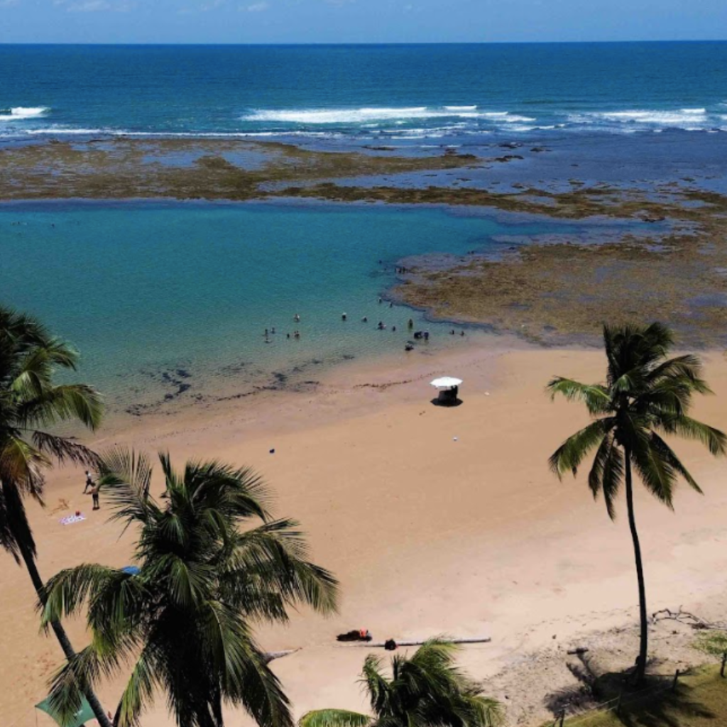 REVEILLON ENCANTO 2025 TAIPU DE FORA